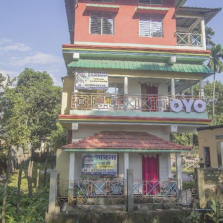 Oyo 60869 サンダーナ ホームステイ Rajabhat Khawa エクステリア 写真